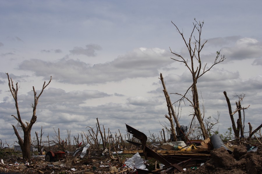 disasters storm_damage : Greensburg, Kansas, USA   25 May 2007