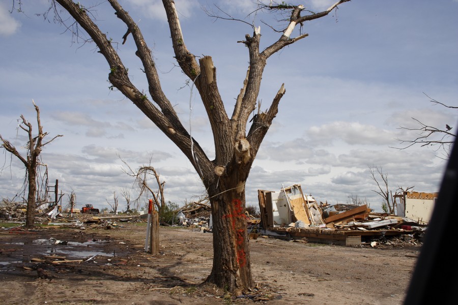 disasters storm_damage : Greensburg, Kansas, USA   25 May 2007