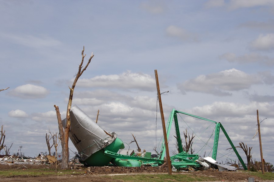 disasters storm_damage : Greensburg, Kansas, USA   25 May 2007