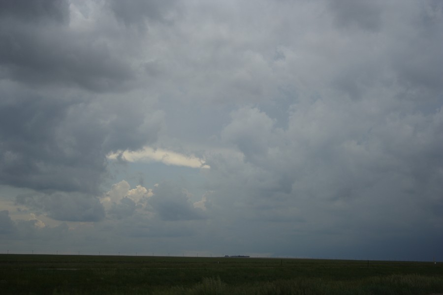 stratocumulus stratocumulus_cloud : E of Limon, Colorado, USA   29 May 2007