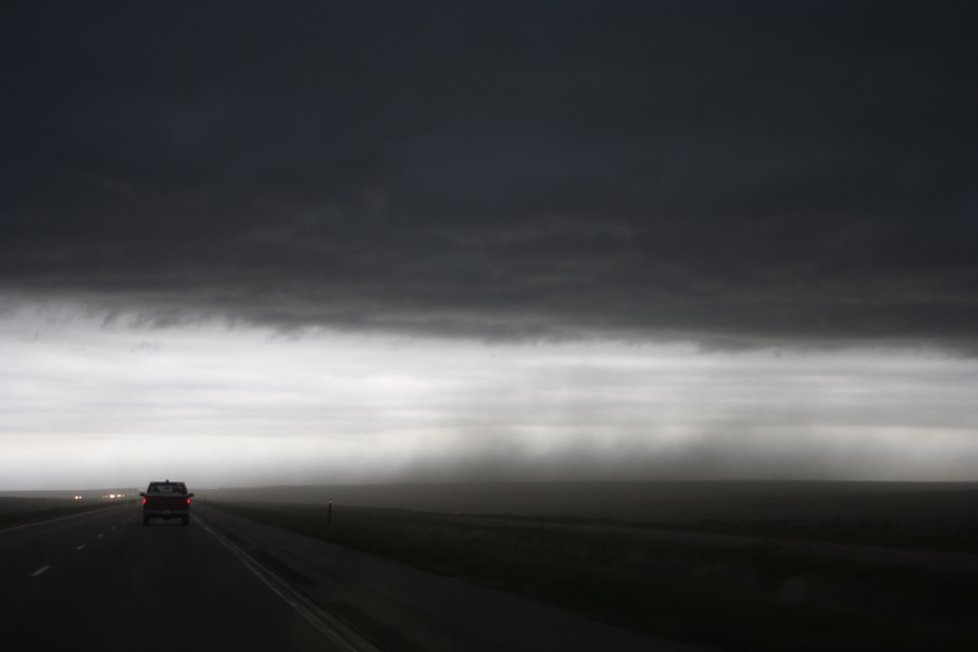 shelfcloud shelf_cloud : E of Arriba, Colorado, USA   29 May 2007