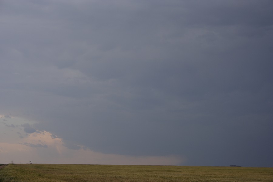 cumulonimbus thunderstorm_base : Keyes, Oklahoma, USA   31 May 2007