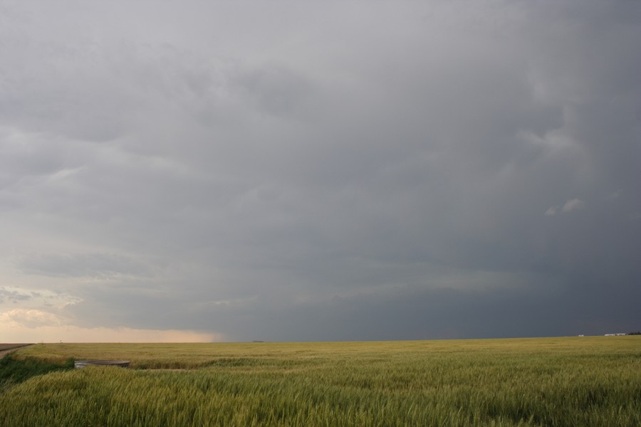 cumulonimbus supercell_thunderstorm : Keyes, Oklahoma, USA   31 May 2007