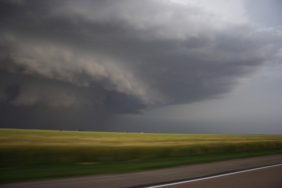 cumulonimbus supercell_thunderstorm : E of Keyes, Oklahoma, USA   31 May 2007