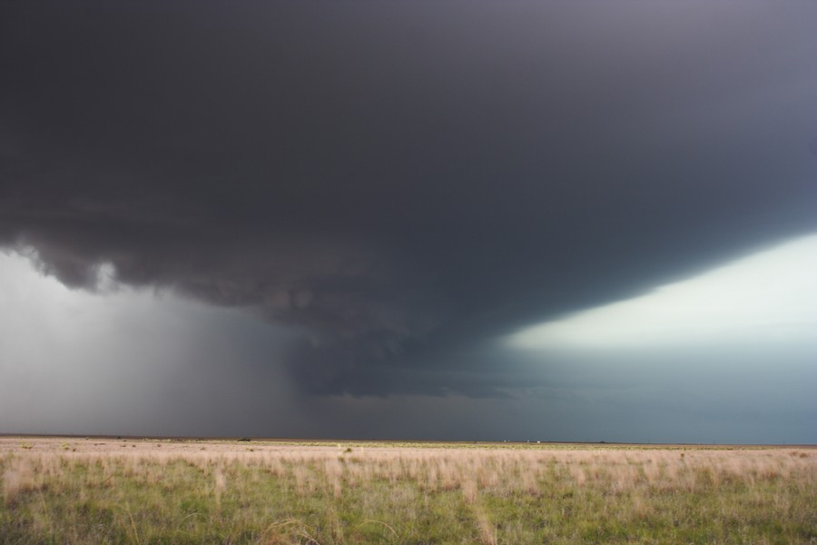 shelfcloud shelf_cloud : W of Guyman, Oklahoma, USA   31 May 2007