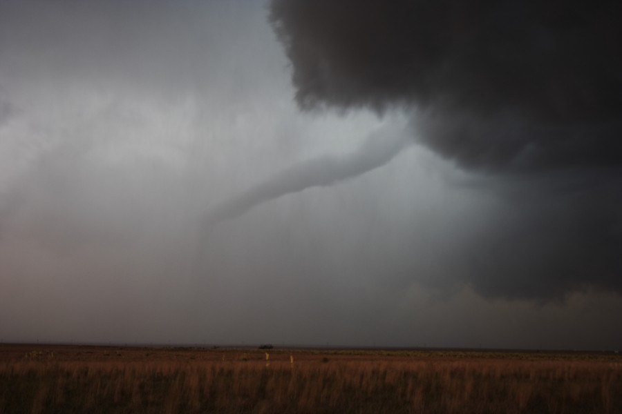 cumulonimbus supercell_thunderstorm : W of Guyman, Oklahoma, USA   31 May 2007