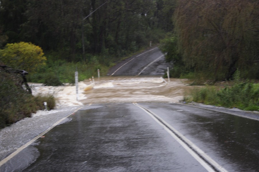 flashflooding flood_pictures : Landillo, NSW   9 June 2007