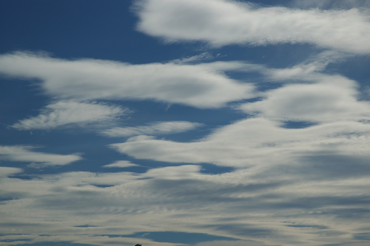 altocumulus lenticularis : McLeans Ridges, NSW   29 July 2007