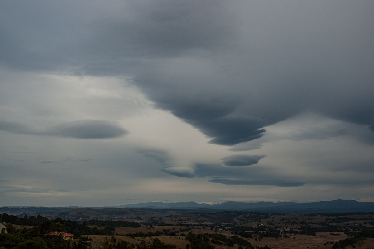 altocumulus lenticularis : McLeans Ridges, NSW   17 August 2007