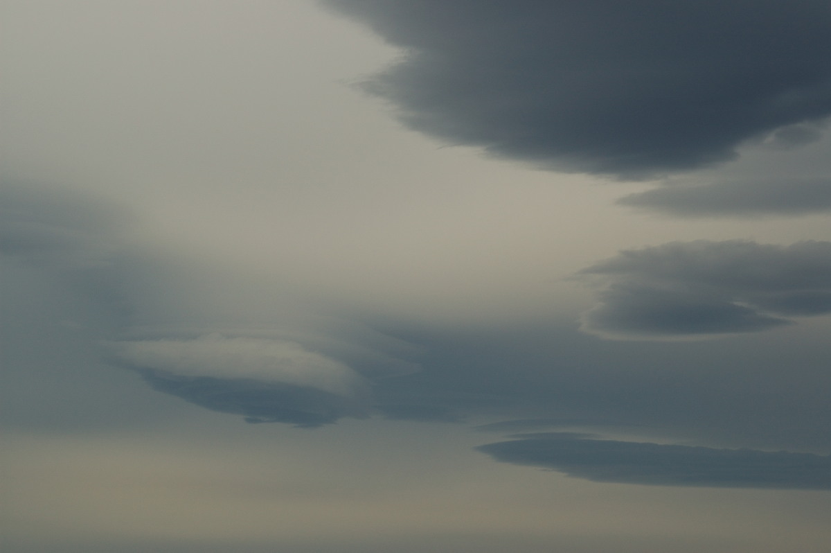 altocumulus lenticularis : McLeans Ridges, NSW   17 August 2007