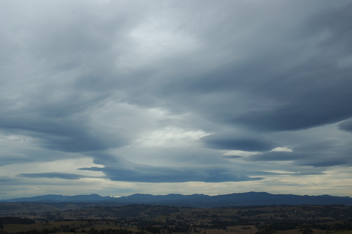 altocumulus lenticularis : McLeans Ridges, NSW   17 August 2007