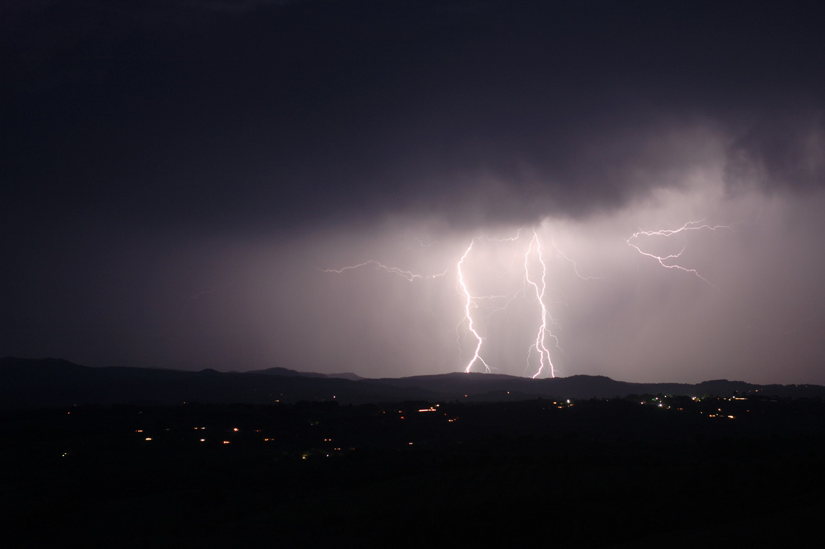 lightning lightning_bolts : McLeans Ridges, NSW   7 October 2007