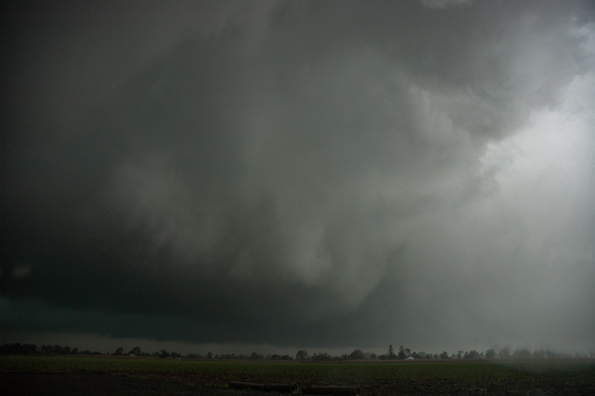 cumulonimbus supercell_thunderstorm : near Coraki, NSW   8 October 2007