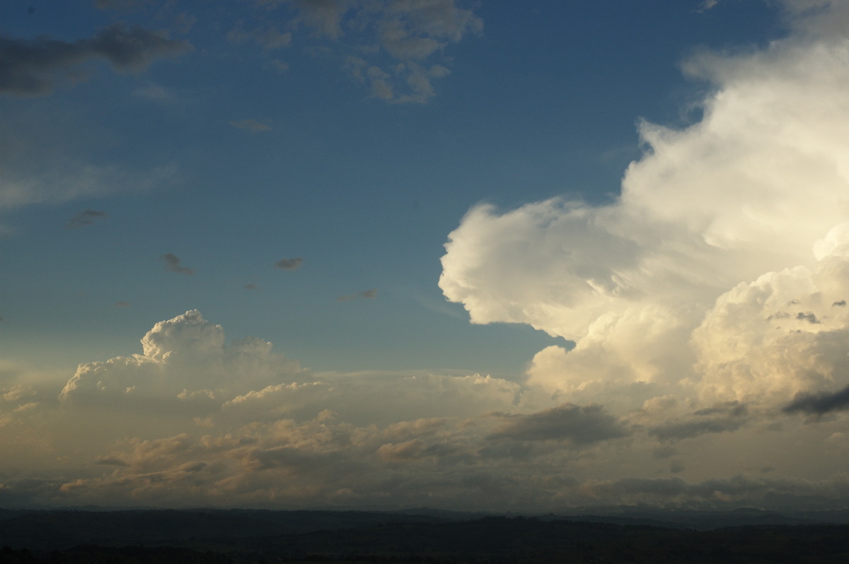 cumulonimbus supercell_thunderstorm : McLeans Ridges, NSW   8 October 2007