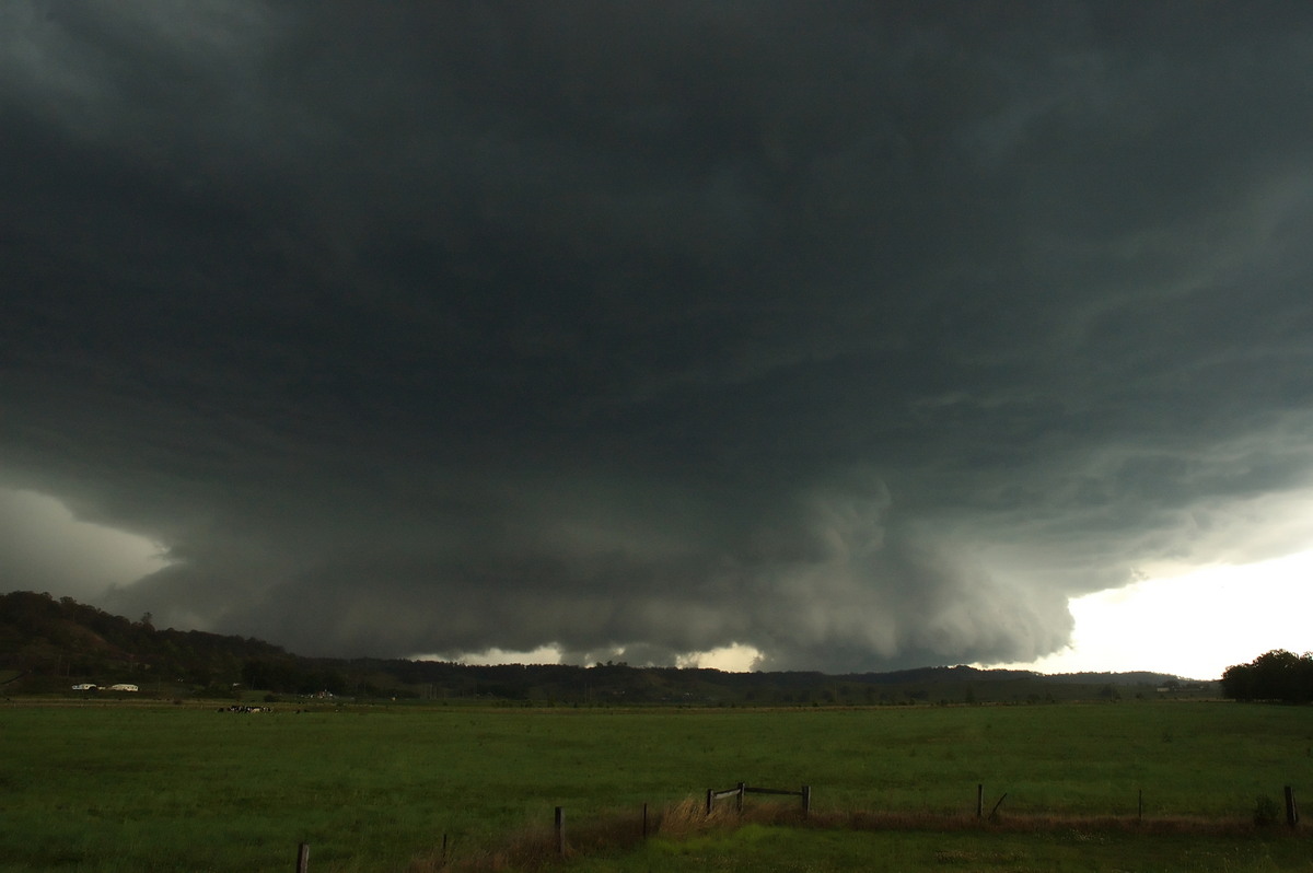 shelfcloud shelf_cloud : South Lismore, NSW   9 October 2007