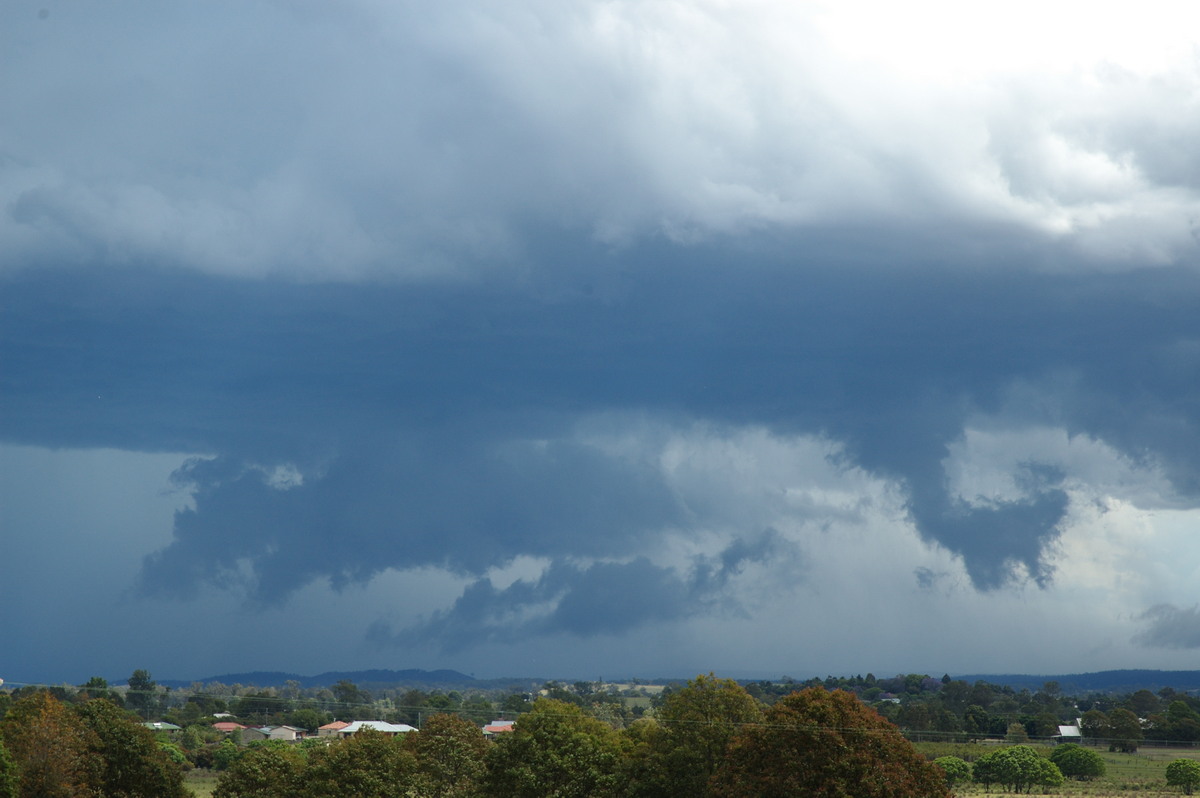 cumulonimbus supercell_thunderstorm : Casino, NSW   26 October 2007