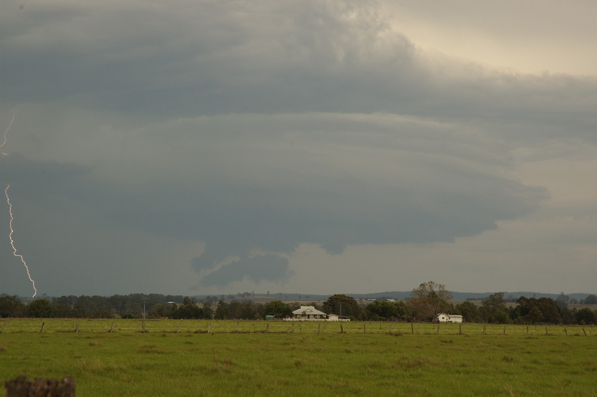 cumulonimbus thunderstorm_base : N of Casino, NSW   28 October 2007