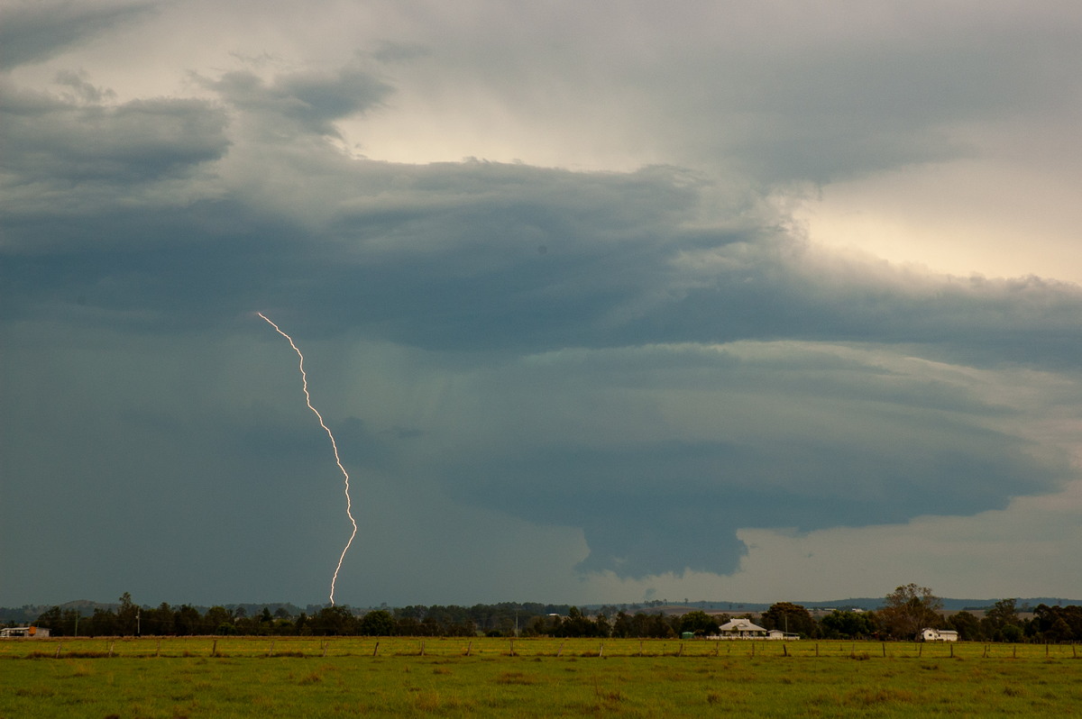 cumulonimbus thunderstorm_base : N of Casino, NSW   28 October 2007