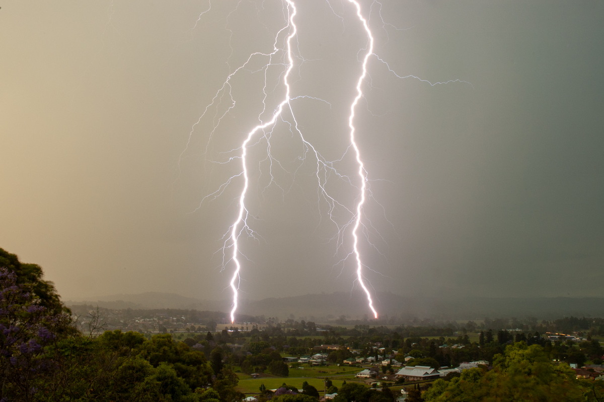 lightning lightning_bolts : Kyogle, NSW   28 October 2007