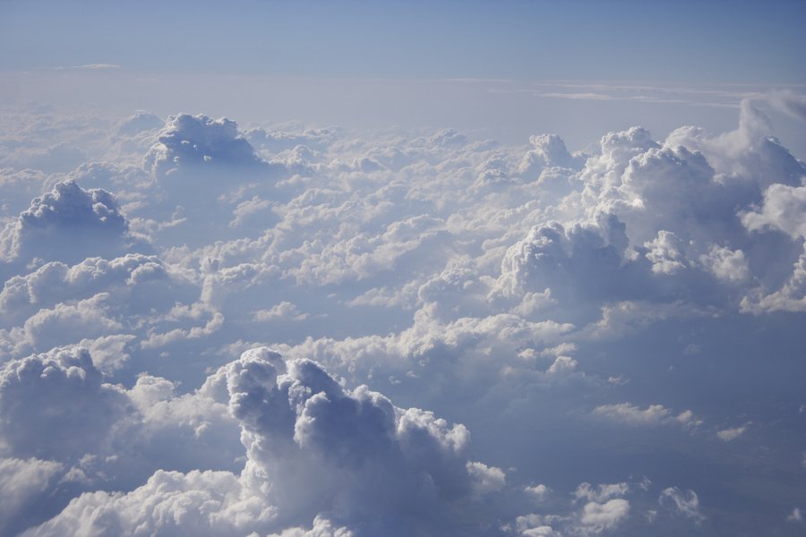 cloudsflying clouds_taken_from_plane : over eastern NSW   29 October 2007