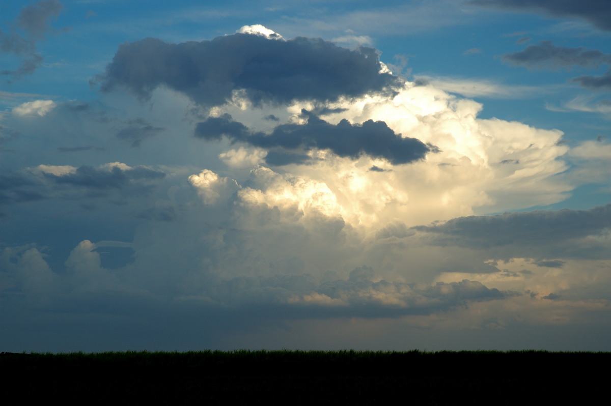 thunderstorm cumulonimbus_incus : near Wardell, NSW   4 November 2007