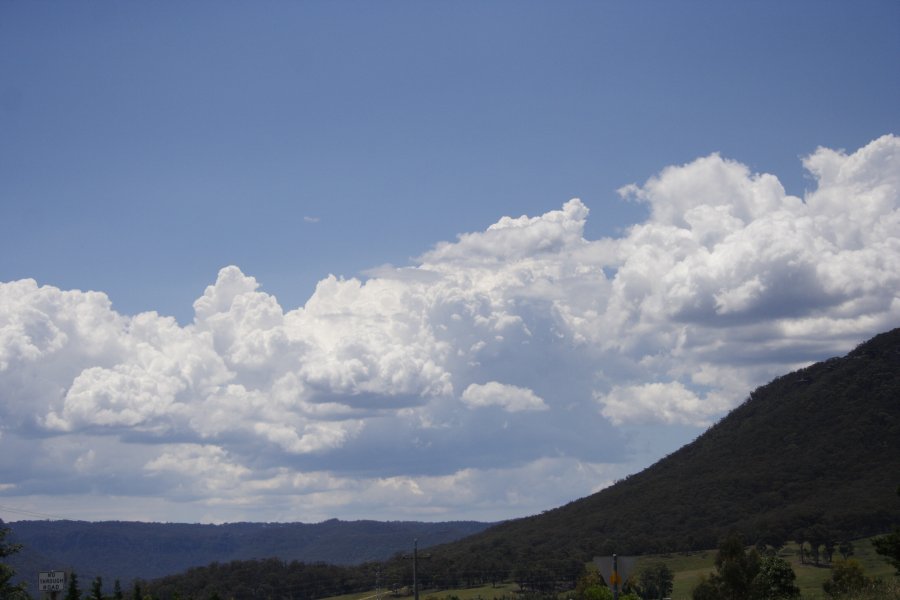 cumulus congestus : near Hartley, NSW   19 November 2007