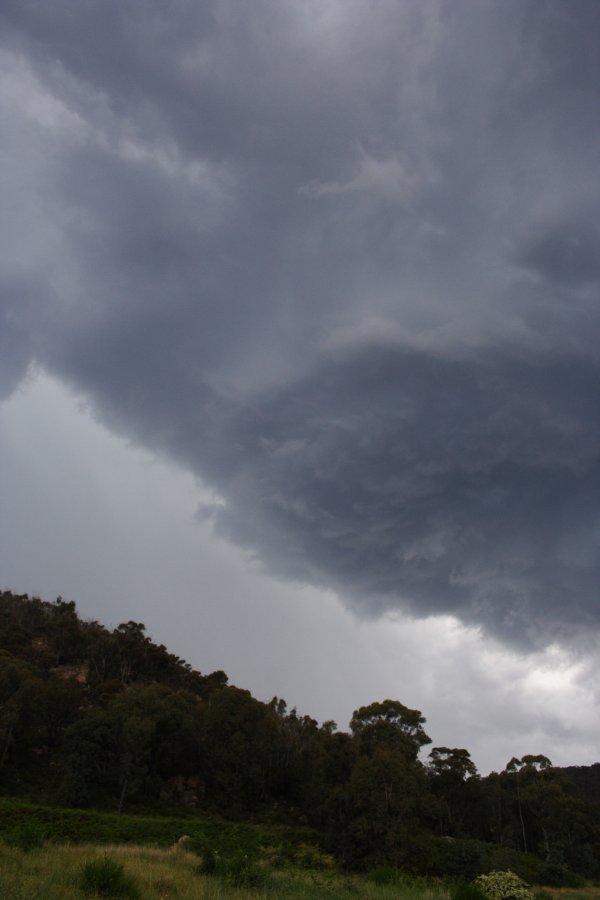 wallcloud thunderstorm_wall_cloud : Lithgow, NSW   19 November 2007