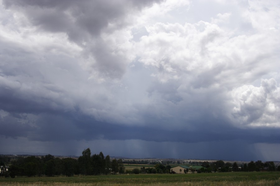 cumulonimbus thunderstorm_base : Tamworth, NSW   22 November 2007