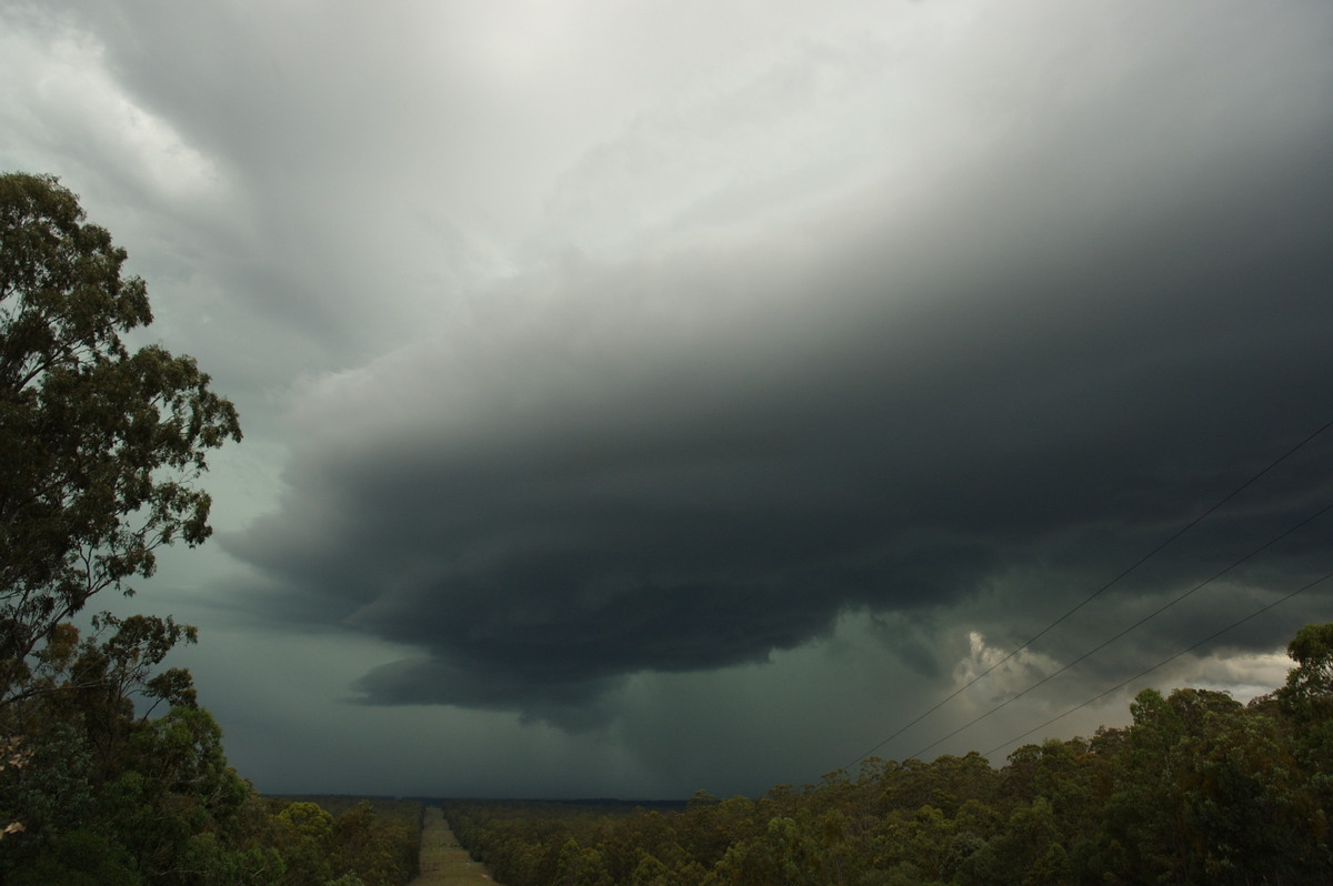 shelfcloud shelf_cloud : Rappville, NSW   4 December 2007