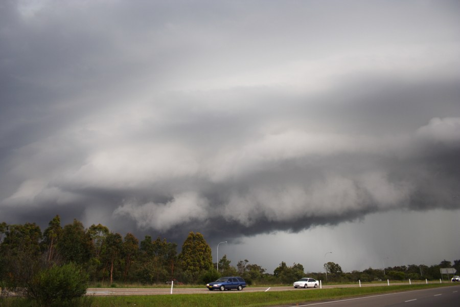 shelfcloud shelf_cloud : F3 Freeway, NSW   9 December 2007