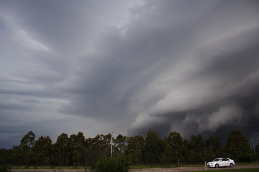 shelfcloud shelf_cloud : F3 Freeway, NSW   9 December 2007