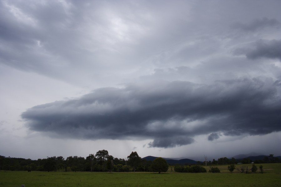 cumulonimbus thunderstorm_base : NW of Kempsey, NSW   10 December 2007