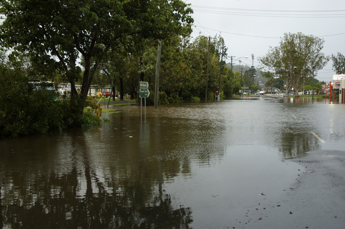 flashflooding flood_pictures : Lismore, NSW   4 January 2008