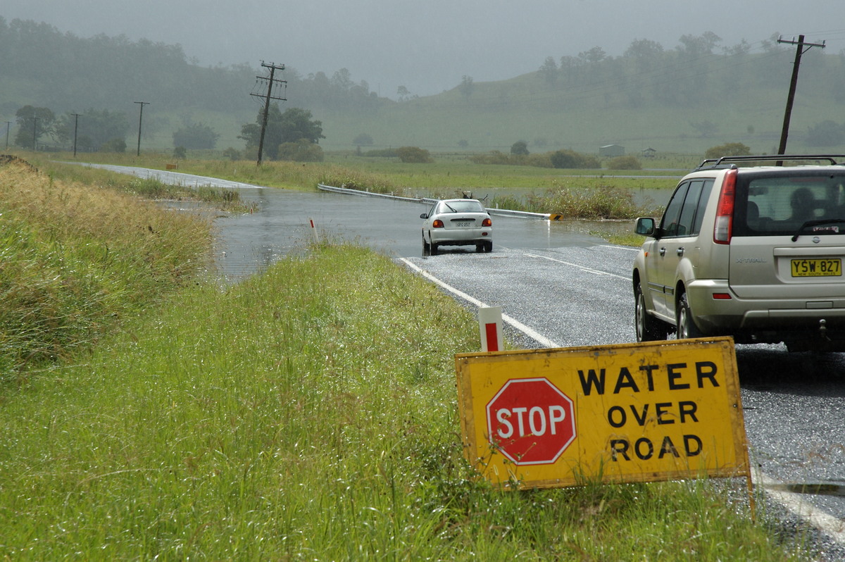 flashflooding flood_pictures : Leycester, NSW   5 January 2008