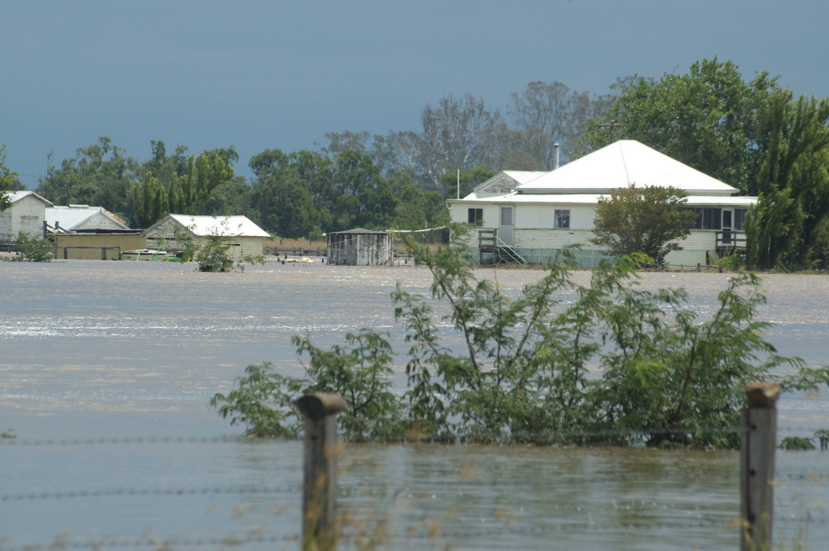 flashflooding flood_pictures : McKees Hill, NSW   6 January 2008