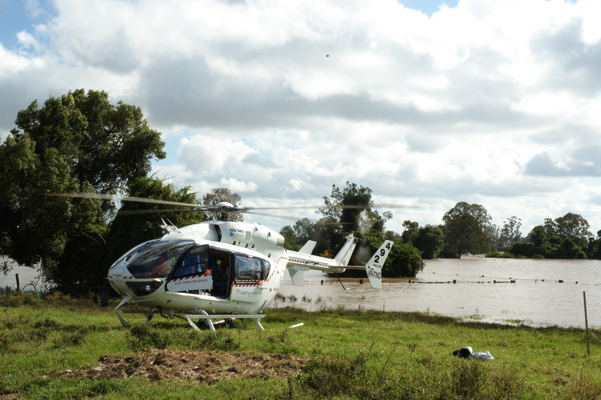 flashflooding flood_pictures : Coraki area, NSW   7 January 2008