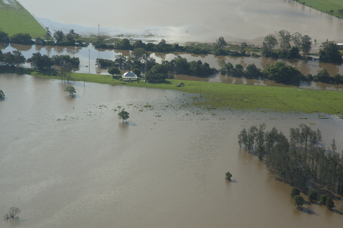 flashflooding flood_pictures : Coraki area, NSW   7 January 2008