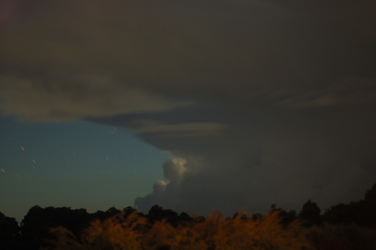 thunderstorm cumulonimbus_incus : McLeans Ridges, NSW   24 April 2008