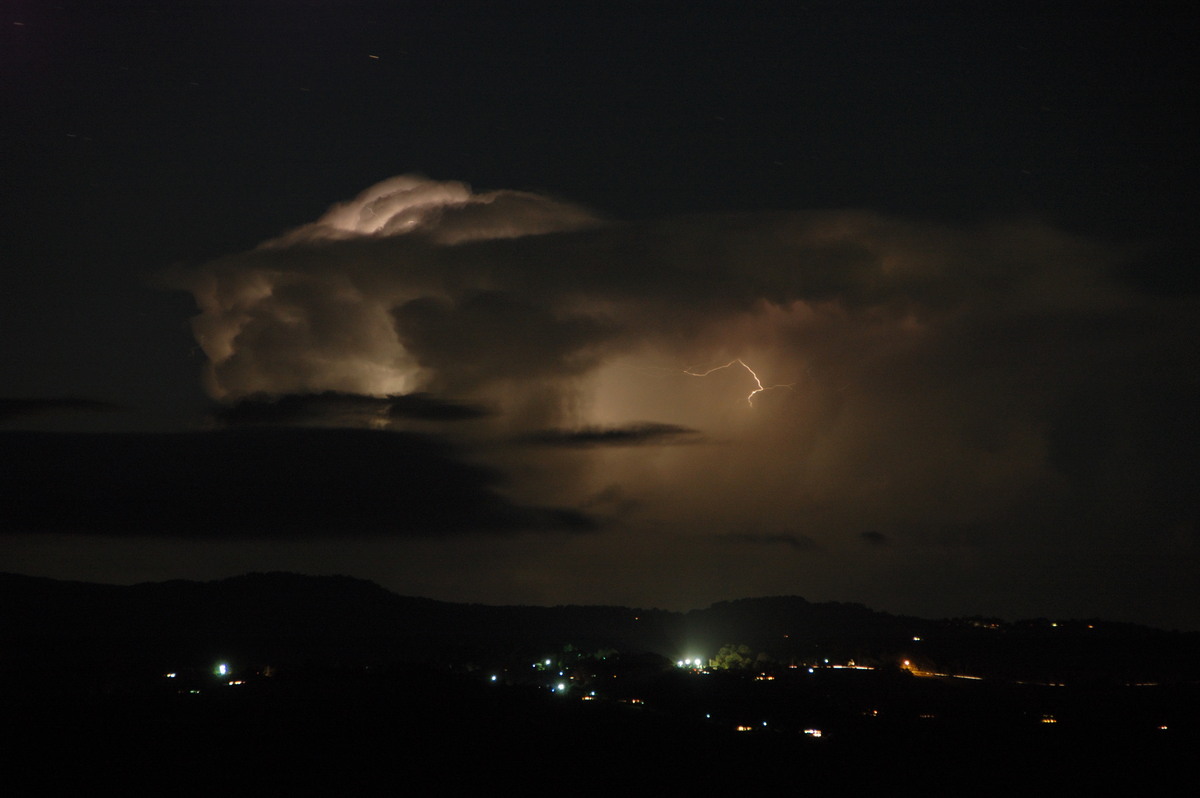 lightning lightning_bolts : McLeans Ridges, NSW   24 April 2008