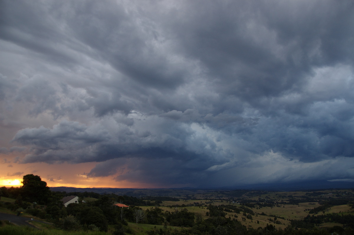 cumulonimbus thunderstorm_base : McLeans Ridges, NSW   17 May 2008