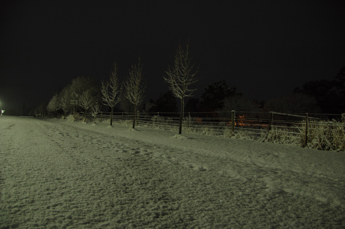 snow snow_pictures : Ben Lomond, NSW   17 May 2008