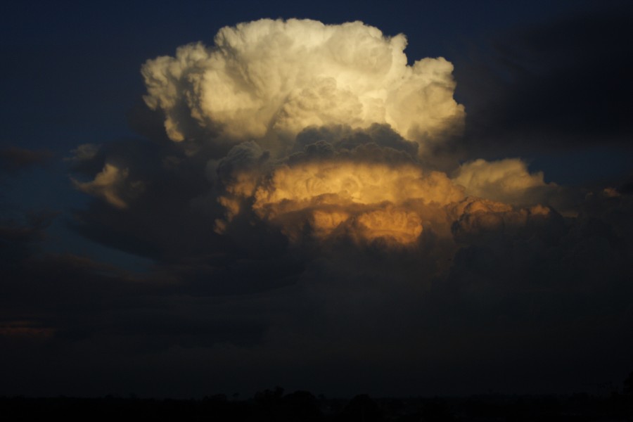 thunderstorm cumulonimbus_incus : Schofields, NSW   28 May 2008