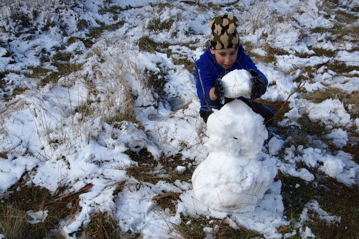 snow snow_pictures : Ben Lomond, NSW   28 July 2008