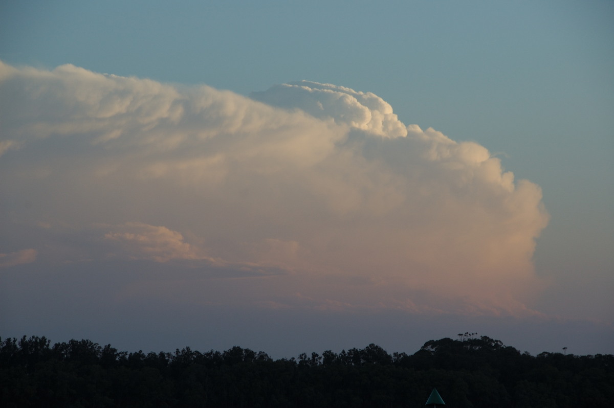 thunderstorm cumulonimbus_incus : Ballina, NSW   12 September 2008