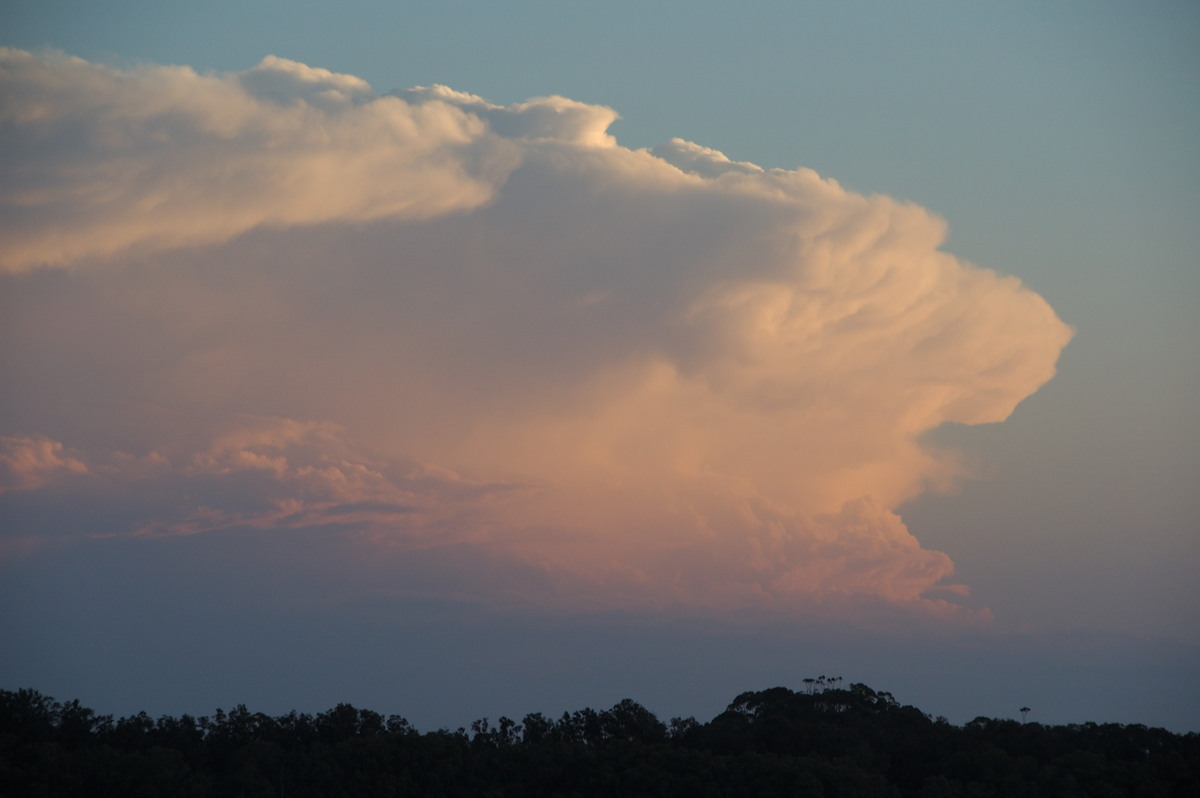 thunderstorm cumulonimbus_incus : Ballina, NSW   12 September 2008