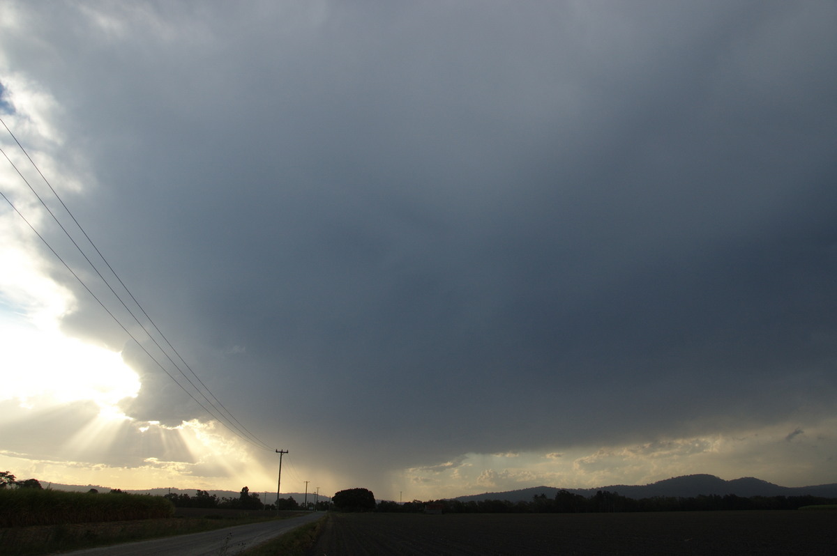 anvil thunderstorm_anvils : Harwood, NSW   21 October 2008