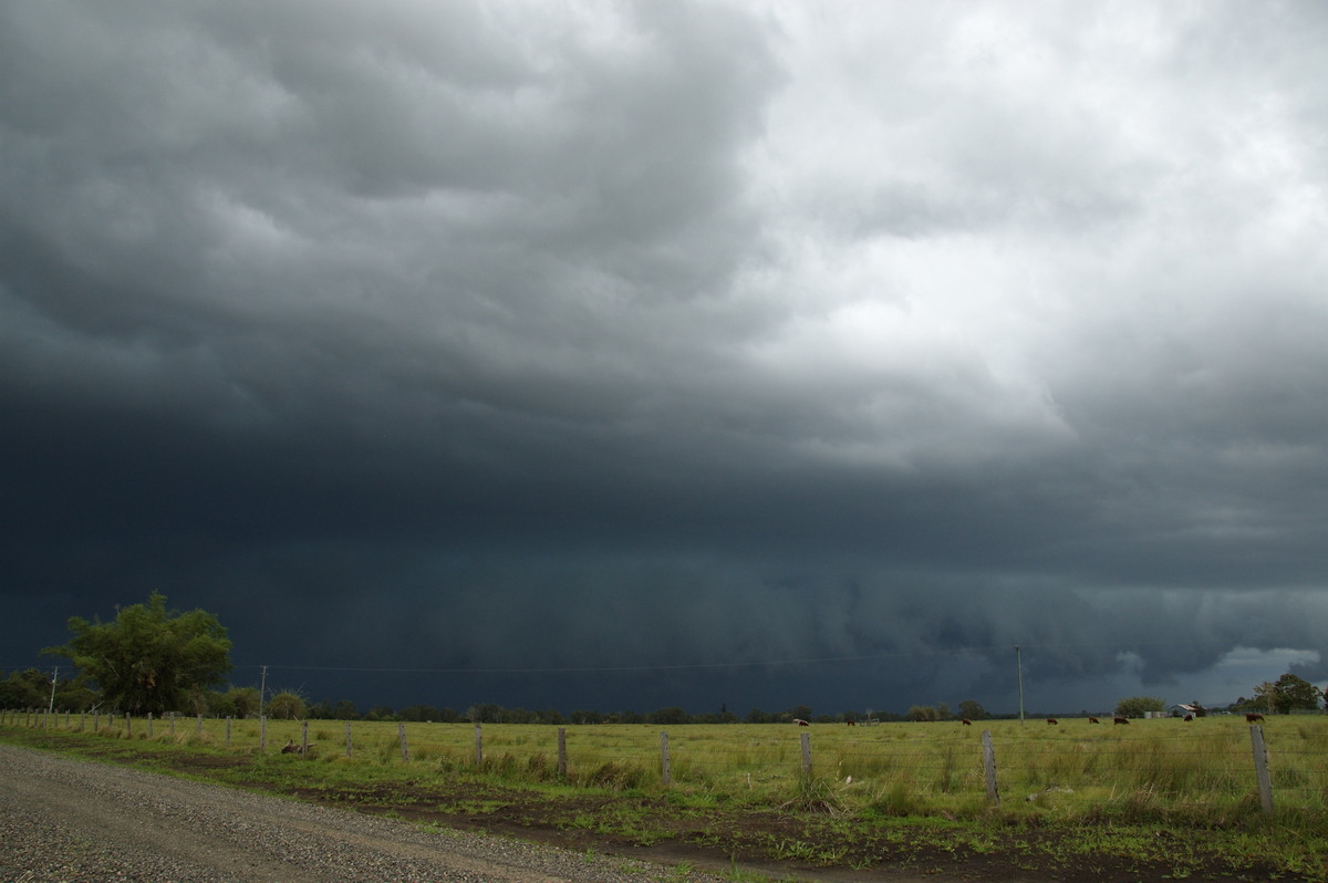 shelfcloud shelf_cloud : Clovass, NSW   22 October 2008