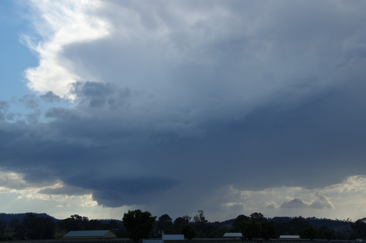 cumulonimbus thunderstorm_base : near Canungra, QLD   25 October 2008