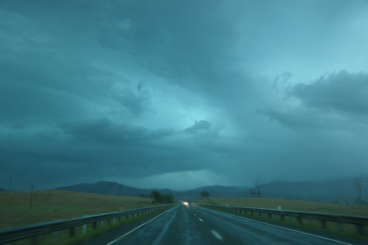 cumulonimbus thunderstorm_base : Rathdowney, QLD   16 November 2008