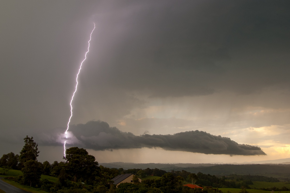 lightning lightning_bolts : McLeans Ridges, NSW   3 December 2008